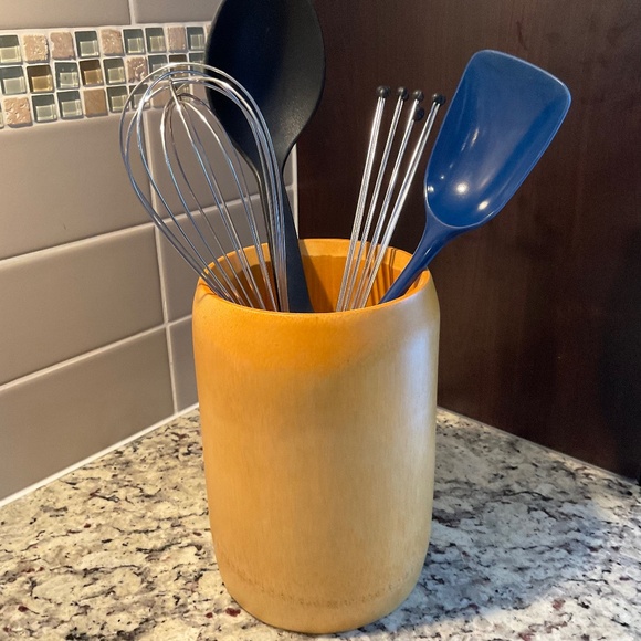 Bamboo Kitchen Utensil Holder 6 3/4” (Utensils Not Included) - Picture 11 of 11